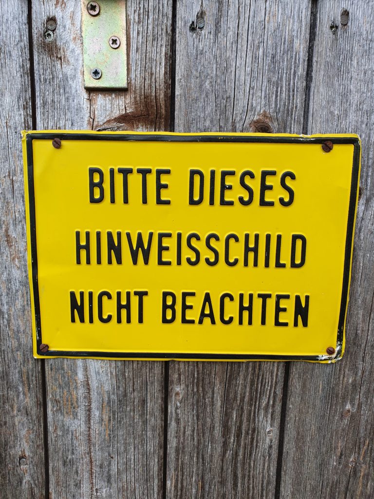 Hinweisschild